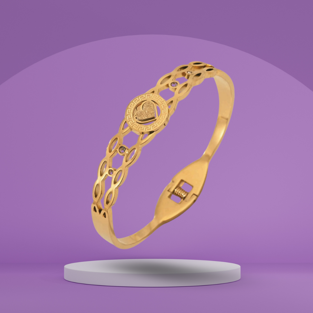 Classy Love Impress Bangle